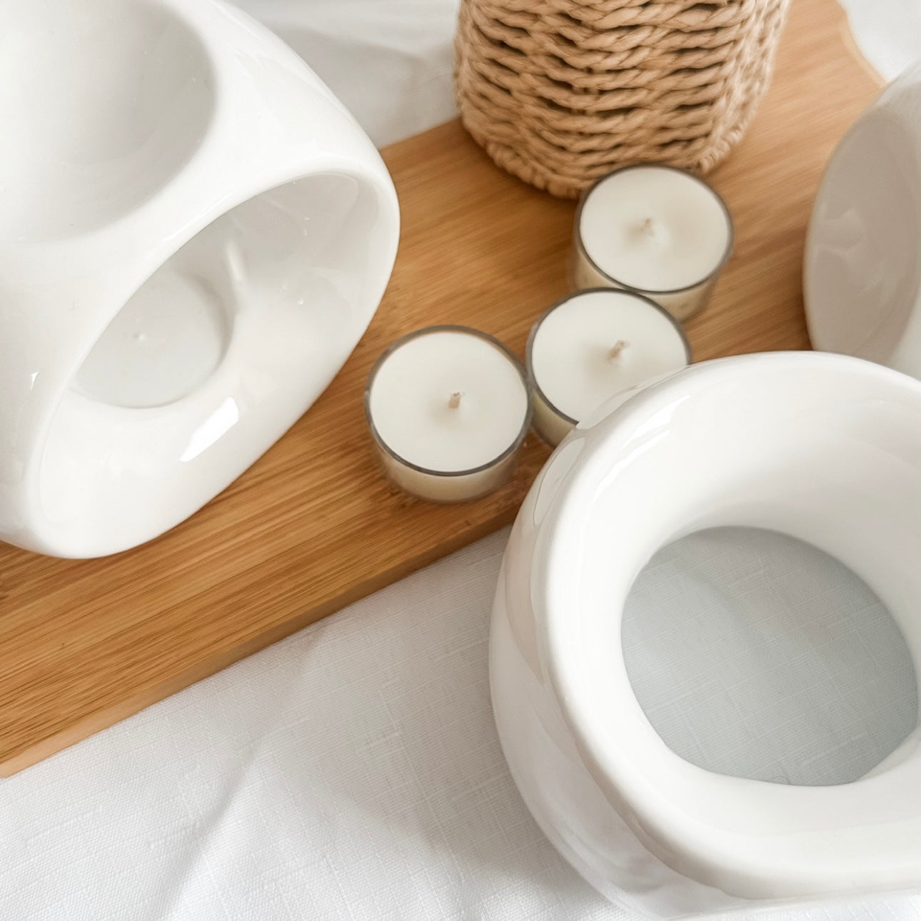 Round Glossed Ceramic Wax Melt Warmer